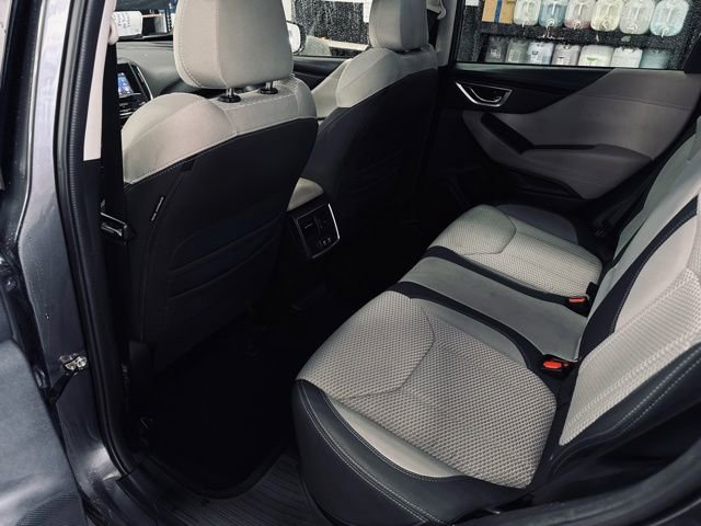 Used 2022 Subaru Forester Premium image 20