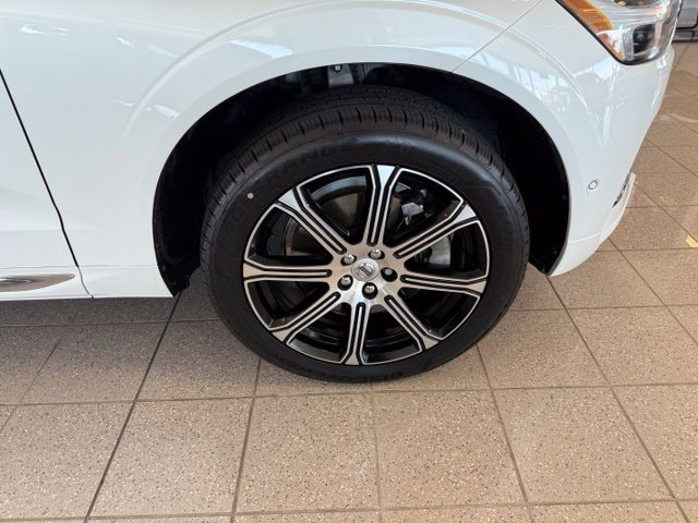 Used 2018 Volvo XC60 T6 Inscription w/ Luxury Seat Package AWD/4WD image 11