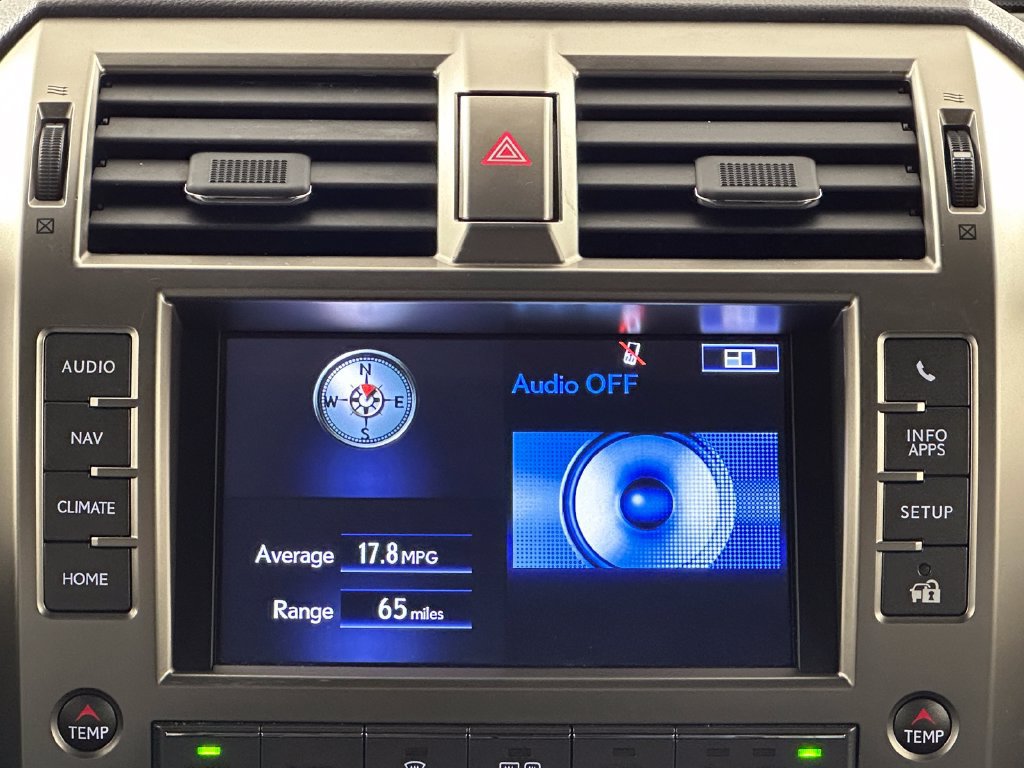 Used 2021 Lexus GX 460 Luxury w/ Accessory Package AWD/4WD image 27