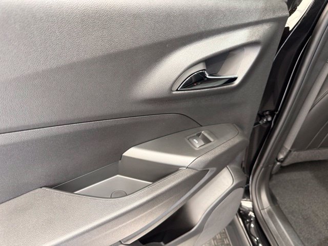 New 2026 Chevrolet Trax LT w/ Driver Confidence Package FWD image 18