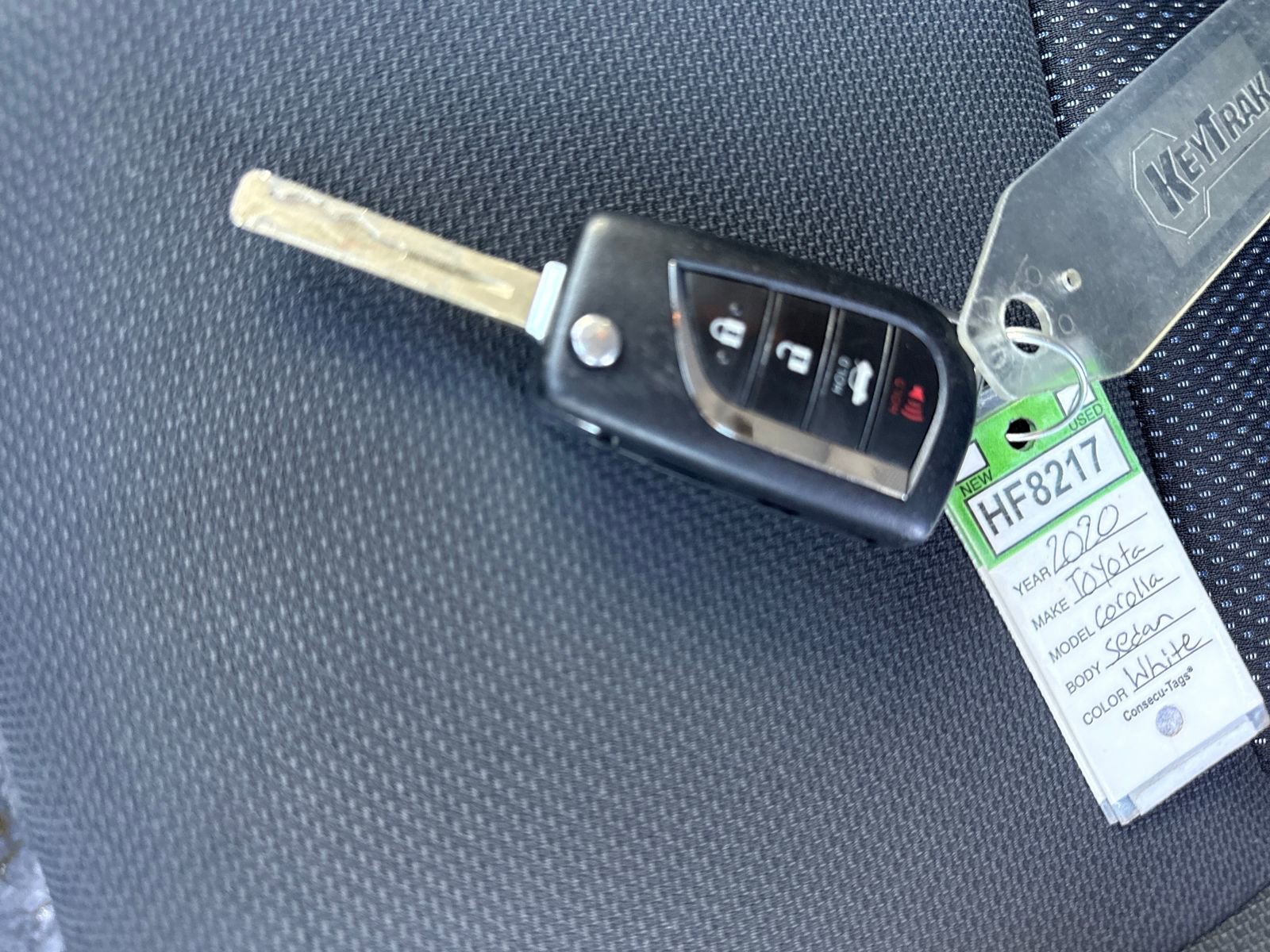 Used 2020 Toyota Corolla SE w/ Carpet Mat Package (TMS) image 29