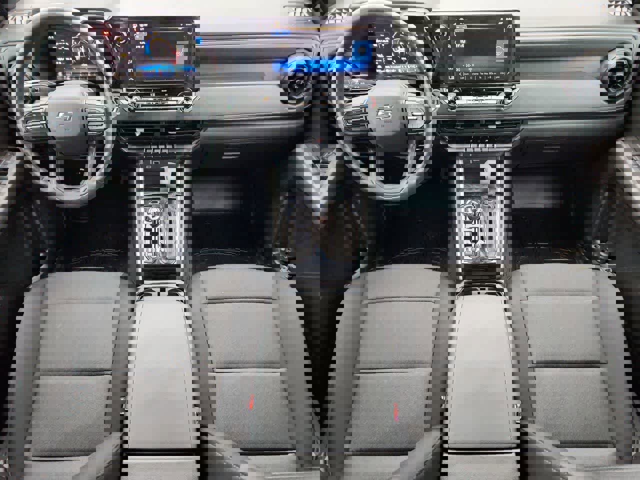 Used 2024 Chevrolet Colorado Trail Boss w/ Technology Package image 14