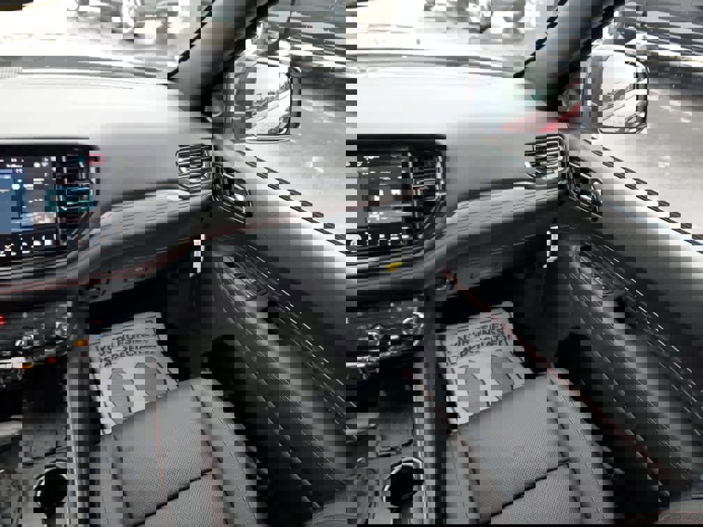 Used 2025 Dodge Durango R/T image 16