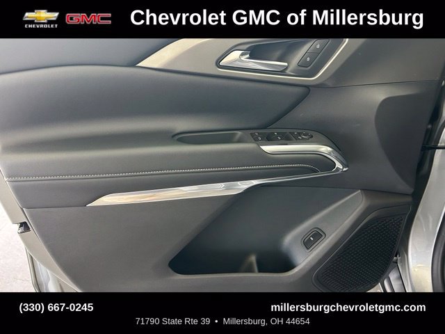 New 2027 Chevrolet Traverse LT AWD/4WD image 13