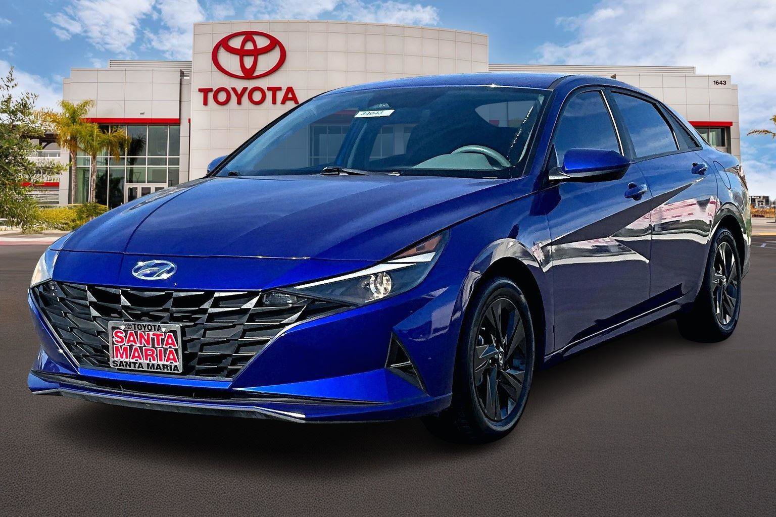 Used 2023 Hyundai Elantra Blue image 11