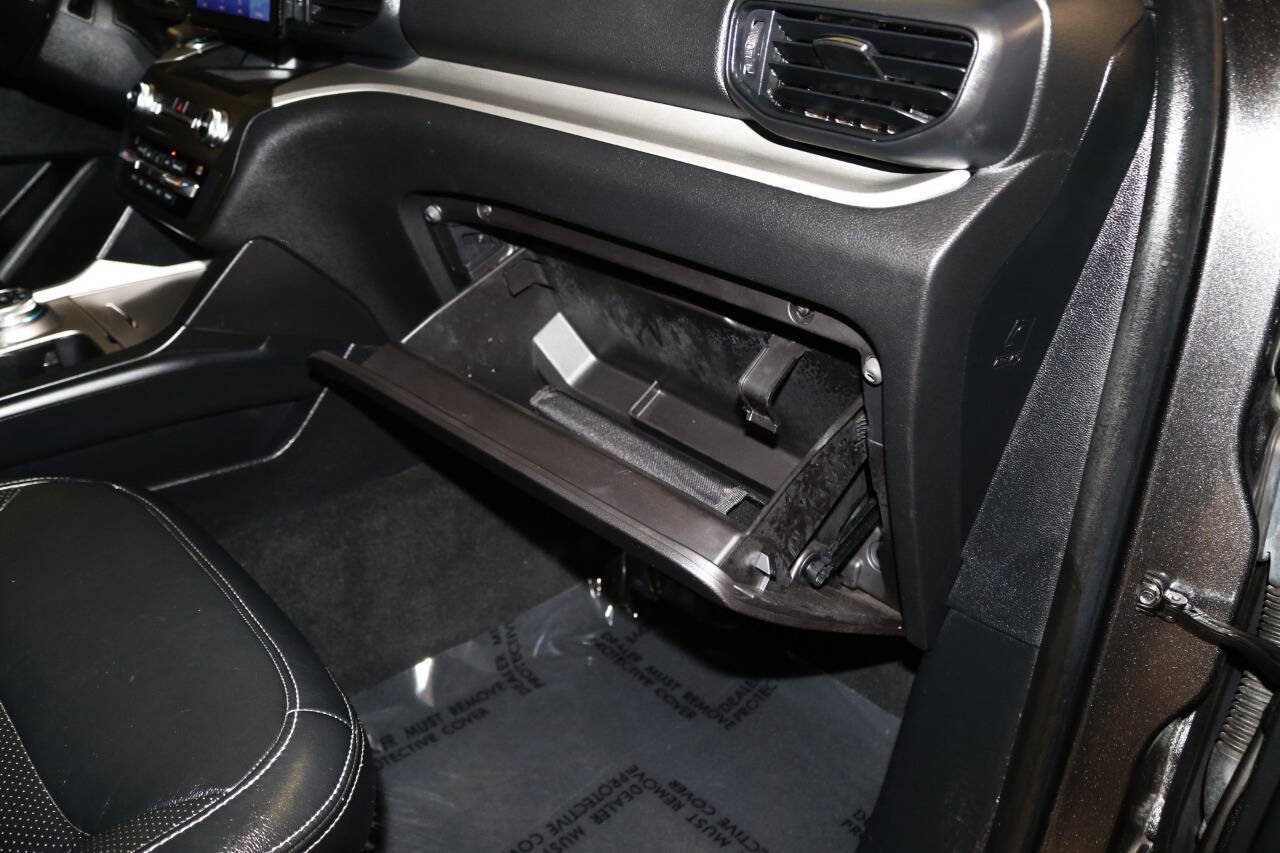 Used 2020 Ford Explorer XLT RWD image 71