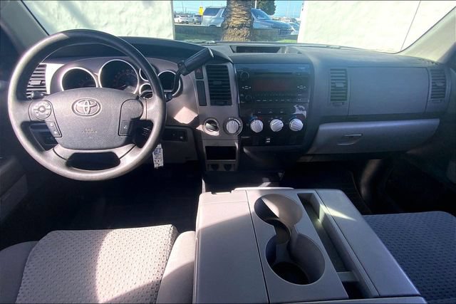 Used 2012 Toyota Tundra 4x4 CrewMax w/ Tow Pkg image 15