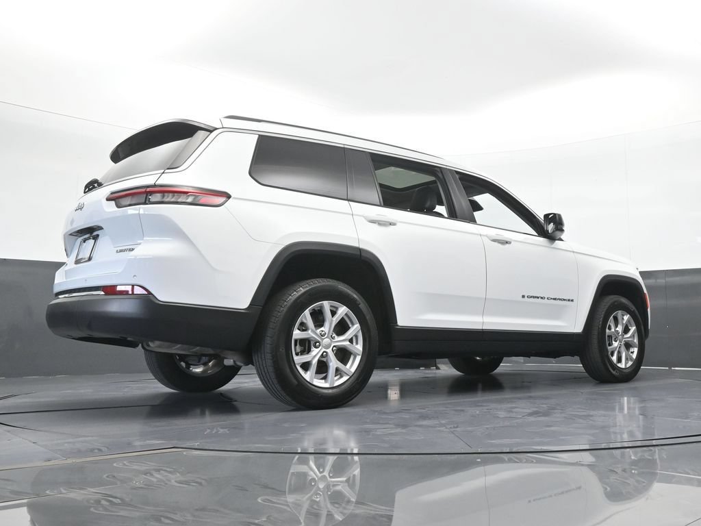 Used 2023 Jeep Grand Cherokee L Limited AWD/4WD image 65