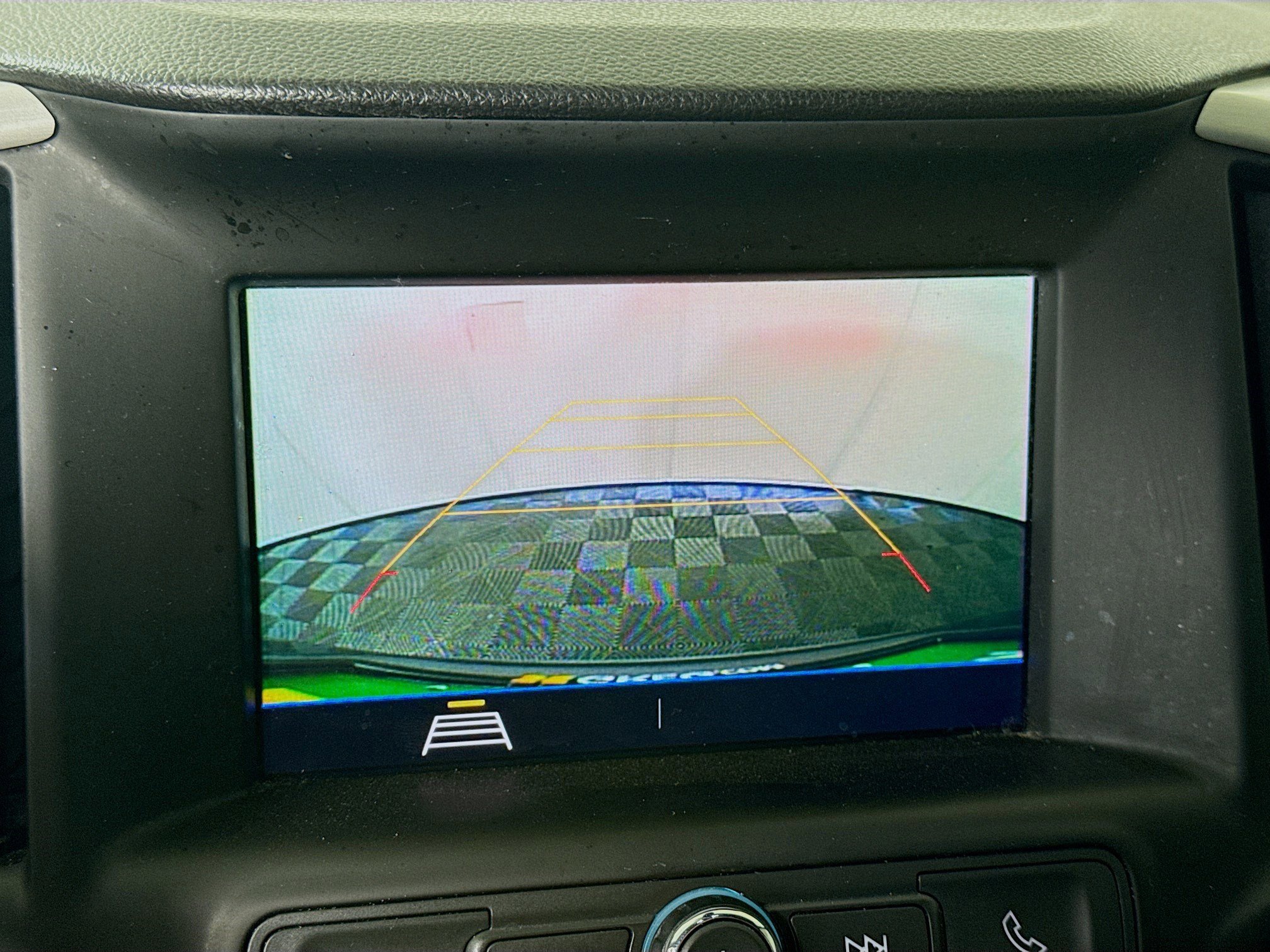 Used 2020 GMC Terrain SLE image 19