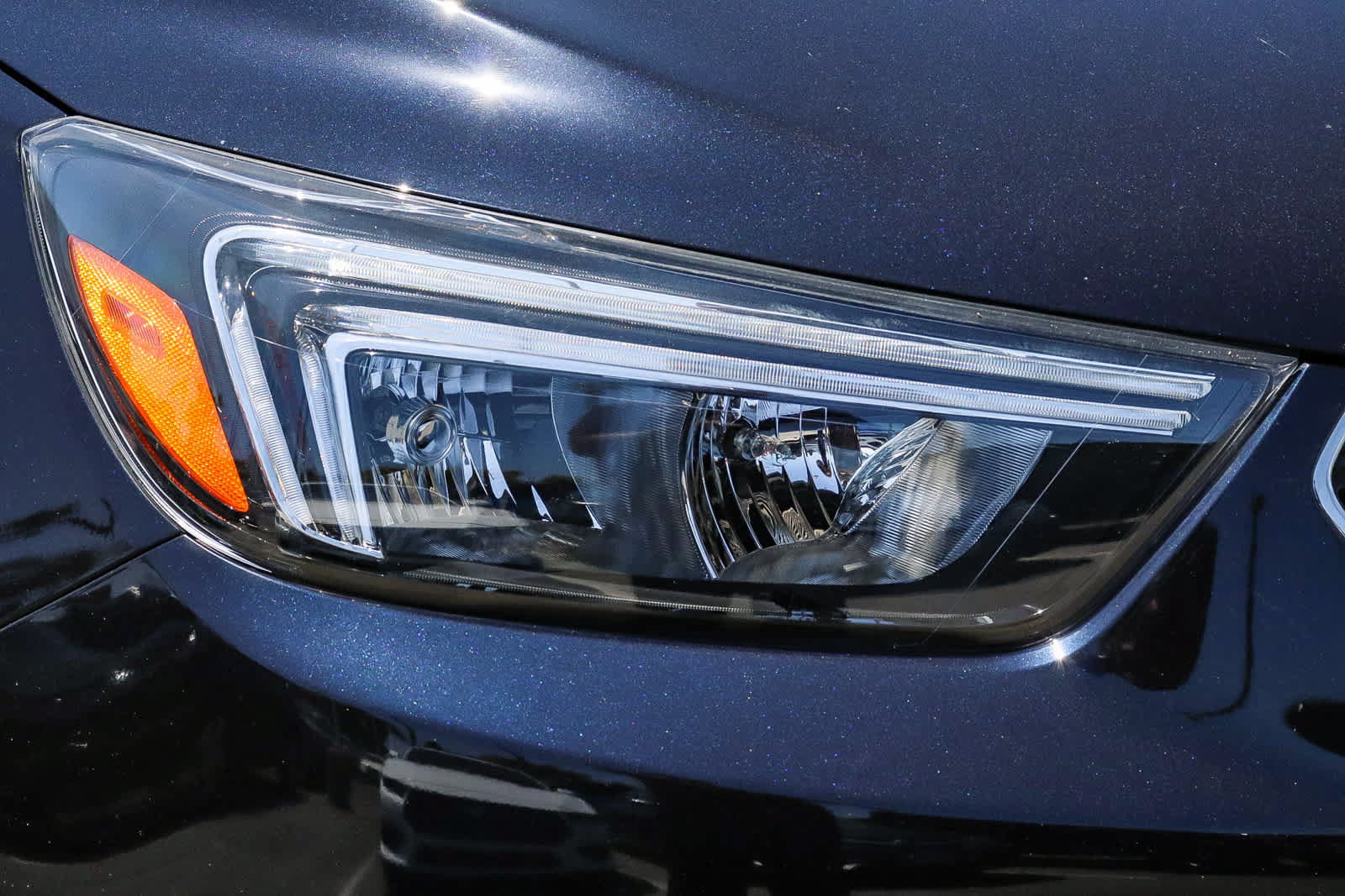 Used 2021 Buick Encore Preferred AWD/4WD image 4