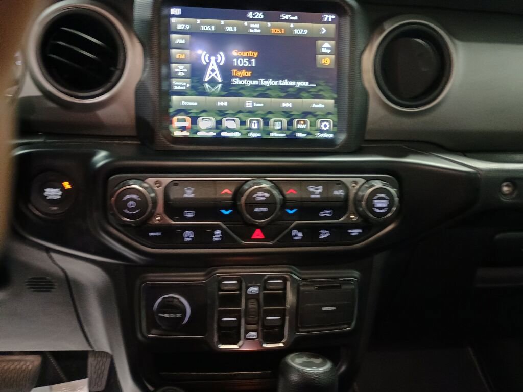 Used 2021 Jeep Wrangler Unlimited Sport image 14