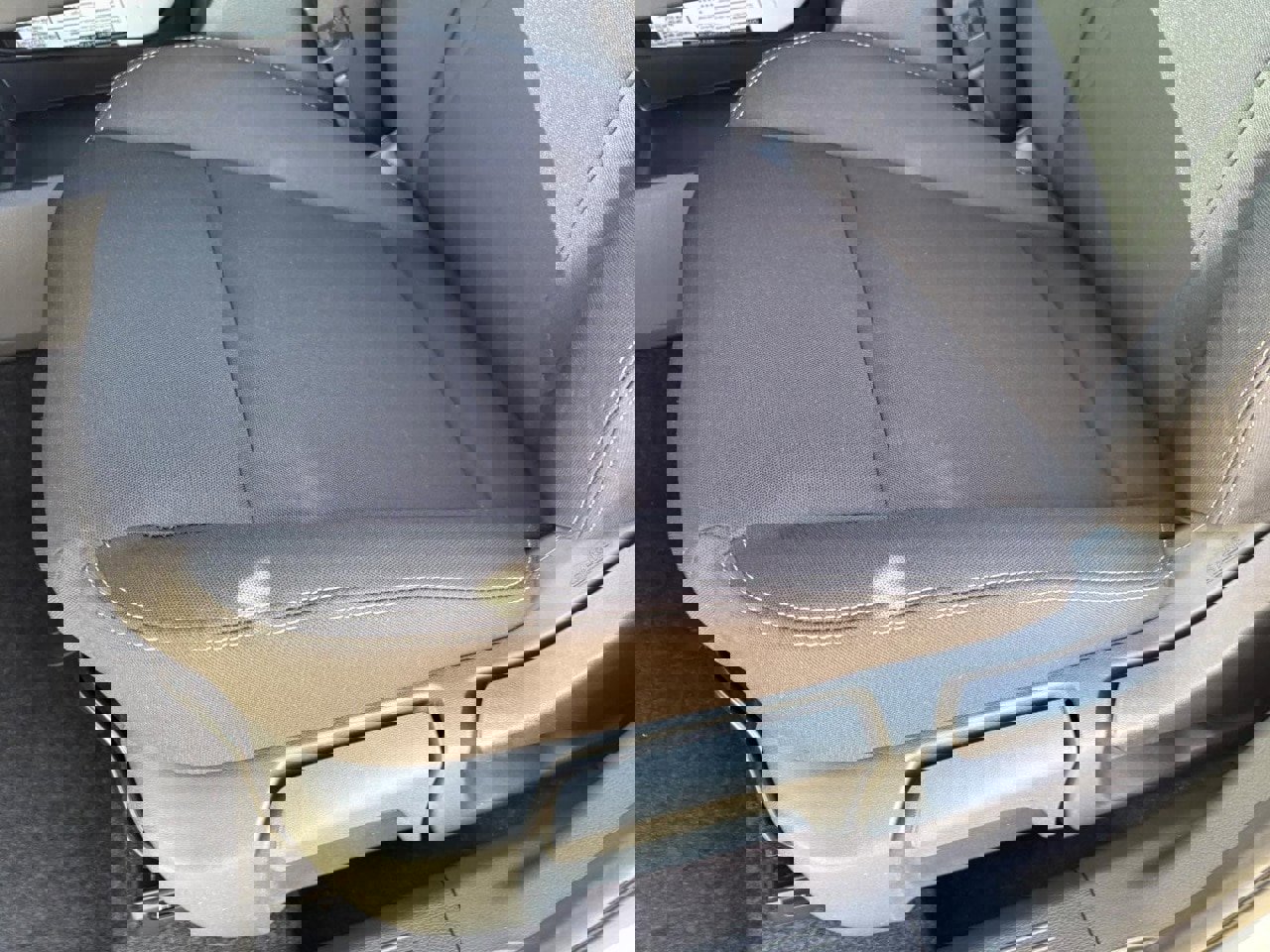 New 2026 Nissan Rogue S image 18