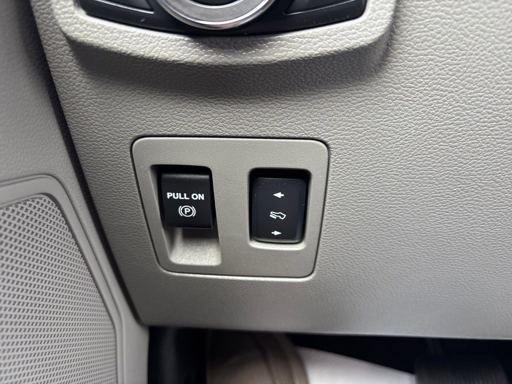 Used 2018 Ford F150 XLT w/ Equipment Group 302A Luxury image 35