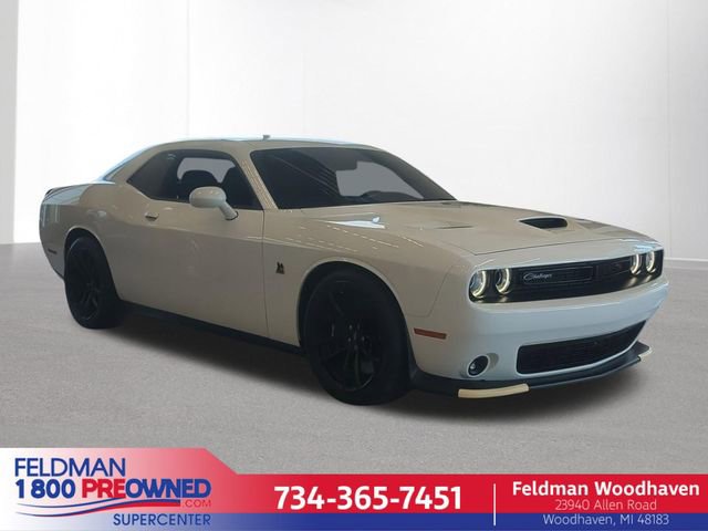 Used 2022 Dodge Challenger R/T Scat Pack w/ Dynamics Package RWD image 1