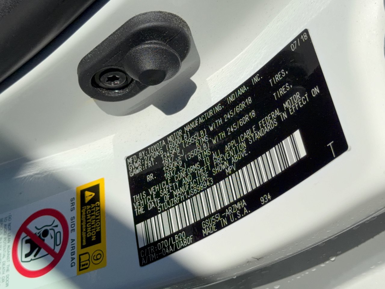 Used 2018 Toyota Highlander XLE AWD/4WD image 31