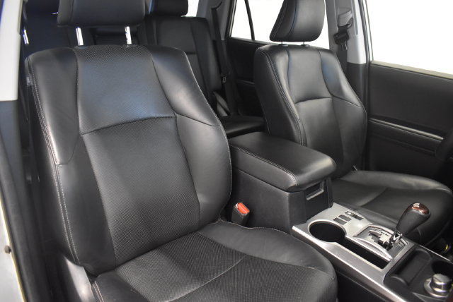 Used 2022 Toyota 4Runner Limited AWD/4WD image 6
