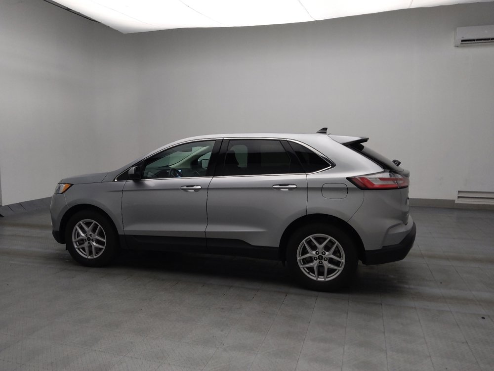 Used 2024 Ford Edge SEL image 3