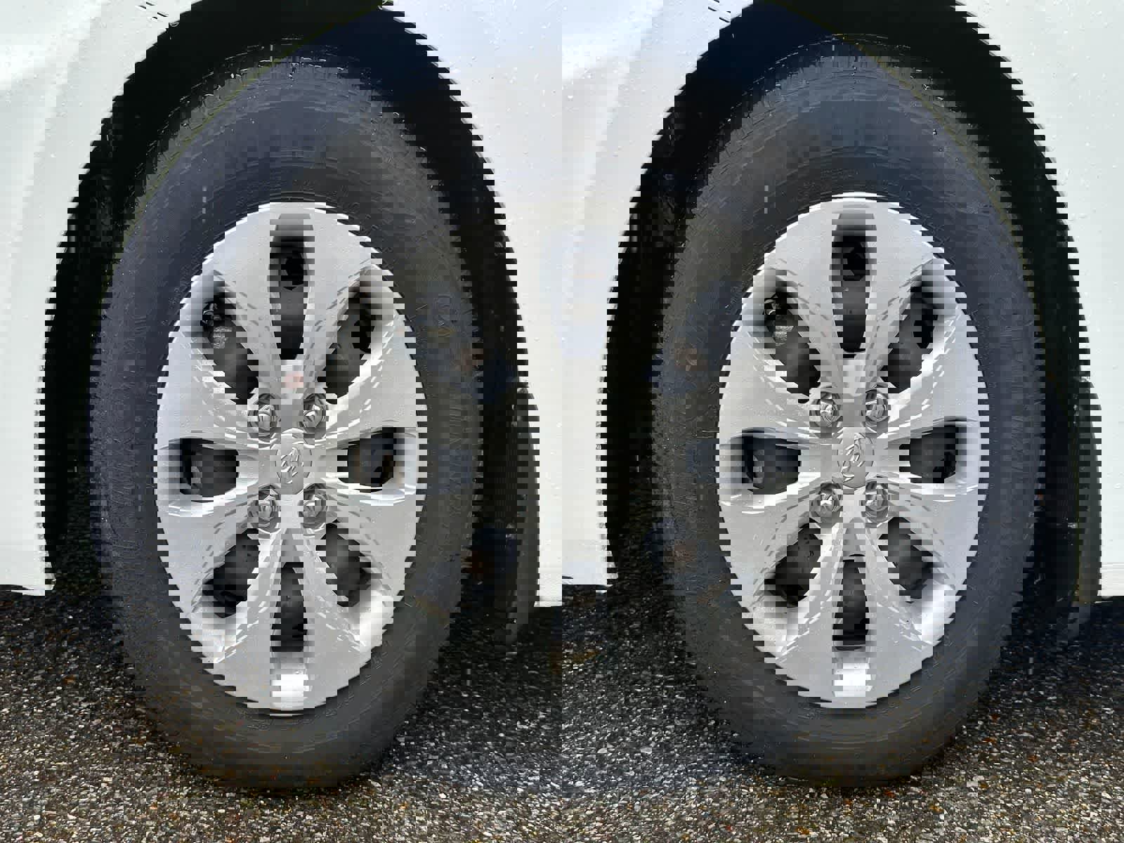 Used 2016 Hyundai Accent SE image 8