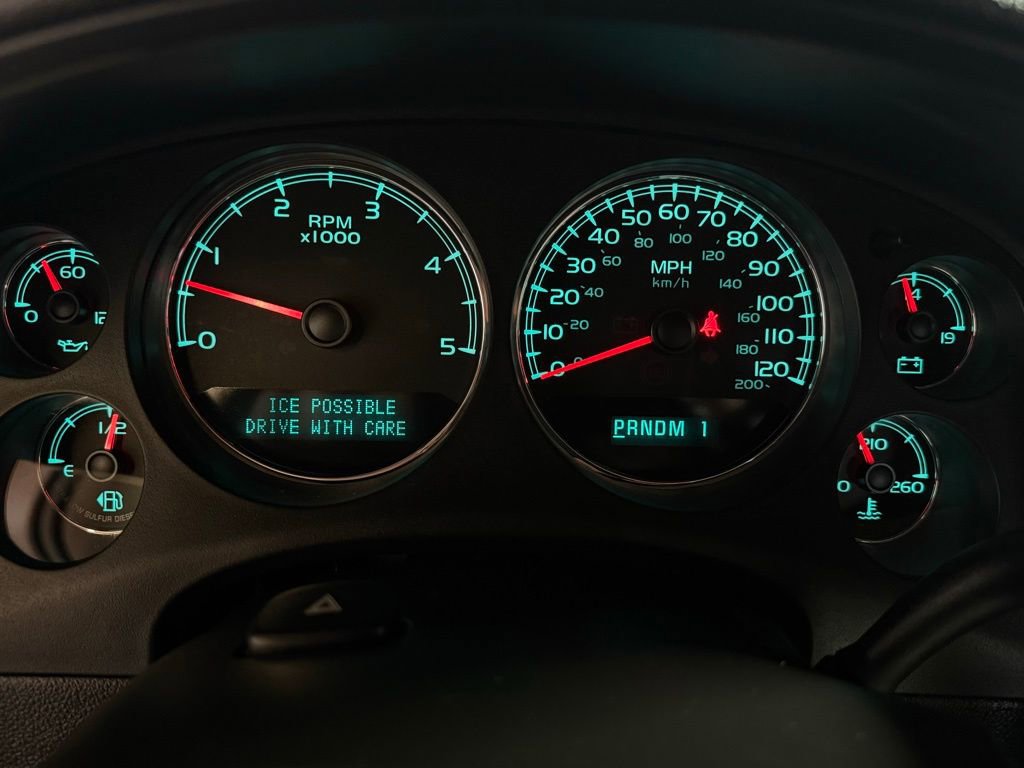 Used 2011 Chevrolet Silverado 2500 LTZ w/ Suspension Package, Off-Road AWD/4WD image 19