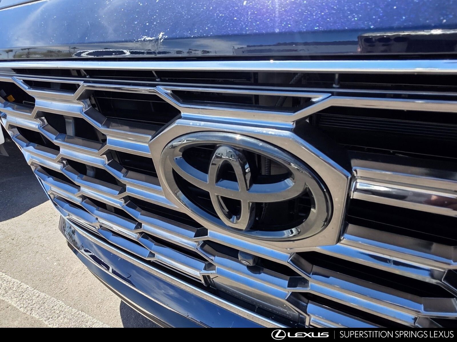 Used 2026 Toyota Sequoia Platinum AWD/4WD image 10