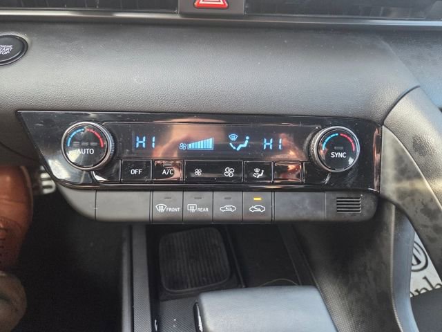 Used 2025 Hyundai Elantra Sport image 26
