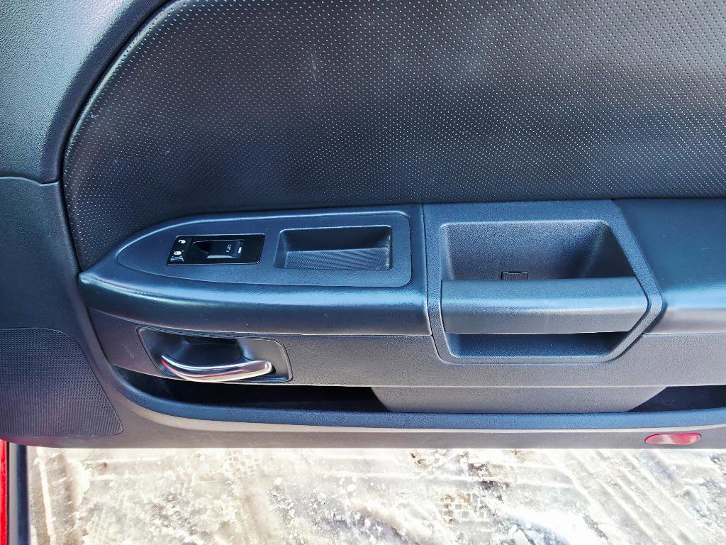 Used 2009 Dodge Challenger SE image 15