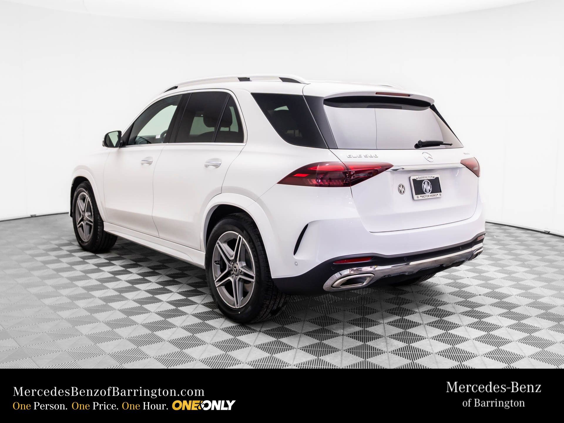 New 2026 Mercedes-Benz GLE 580 4MATIC image 3