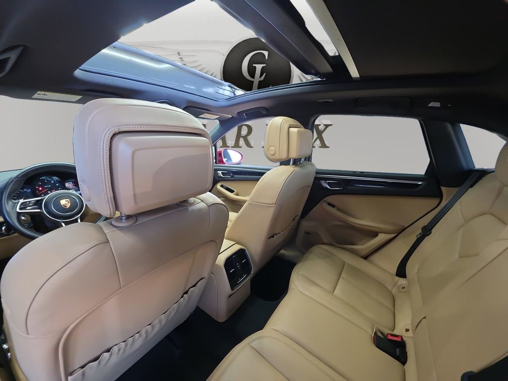 Used 2017 Porsche Macan GTS image 12