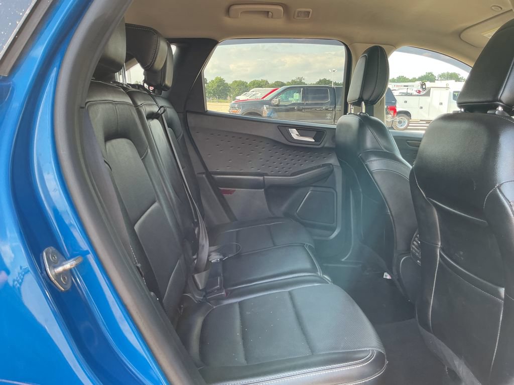Used 2020 Ford Escape Titanium AWD/4WD image 15