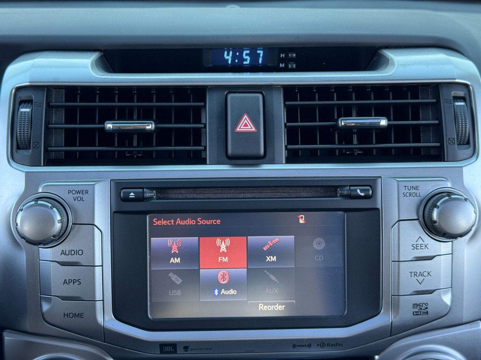 Used 2016 Toyota 4Runner Limited AWD/4WD image 25