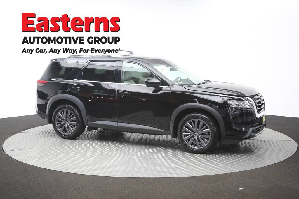Used 2023 Nissan Pathfinder SL w/ SL Premium Package AWD/4WD image 50