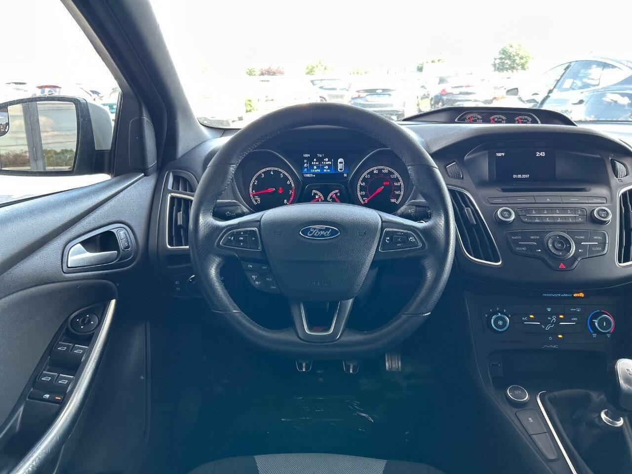 Used 2017 Ford Focus ST FWD image 66
