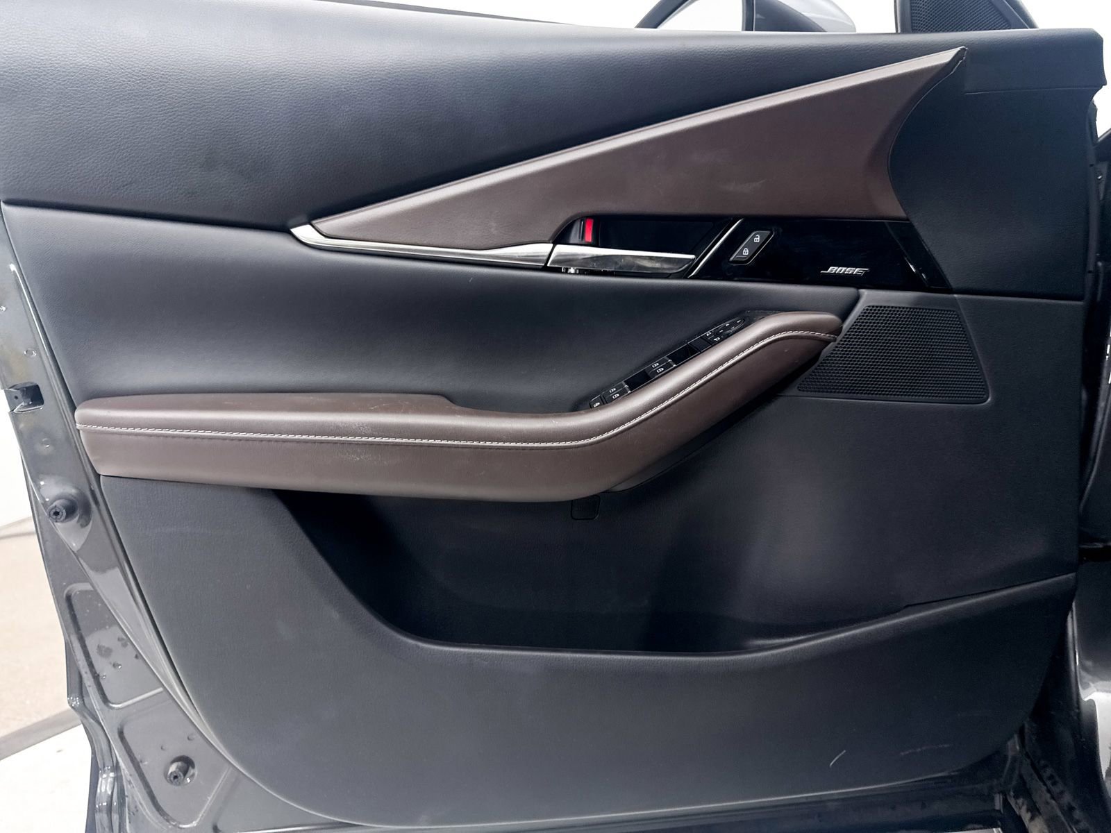 Certified 2025 MAZDA CX-30 AWD 2.5 S w/ Premium Package image 30