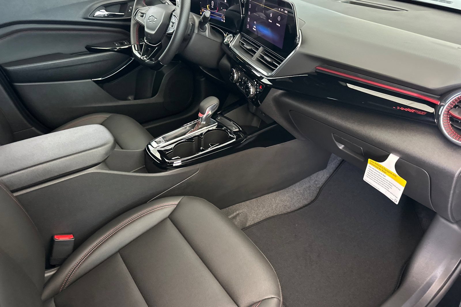 New 2026 Chevrolet Trax RS w/ Driver Confidence Package FWD image 16