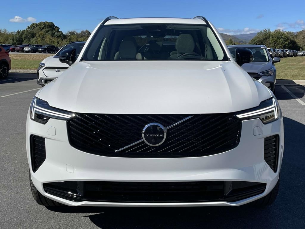 New 2026 Volvo XC90 B6 Ultra w/ Protection Package Premier image 23