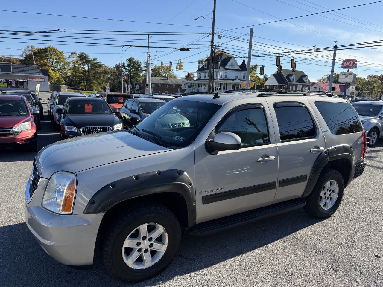 Used 2009 GMC Yukon SLT AWD/4WD image 1