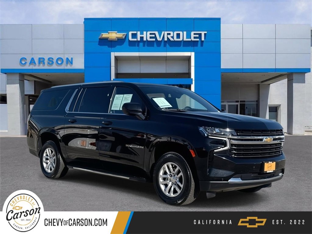 Used 2024 Chevrolet Suburban LT image 1
