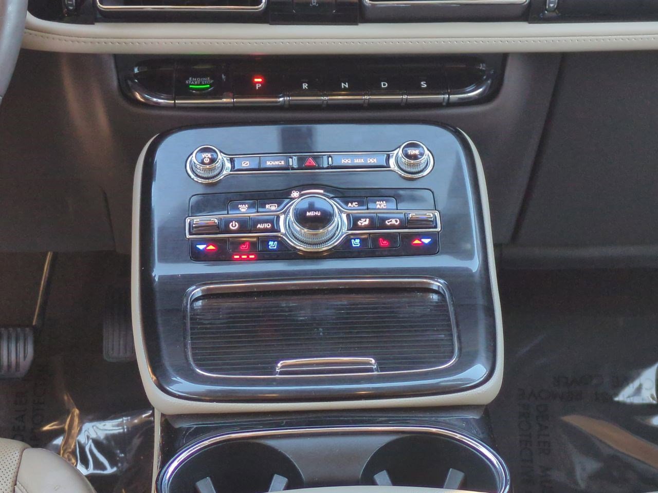 Certified 2022 Lincoln Nautilus Reserve image 20