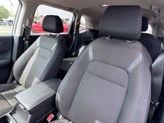 Used 2025 Honda CR-V EX image 11