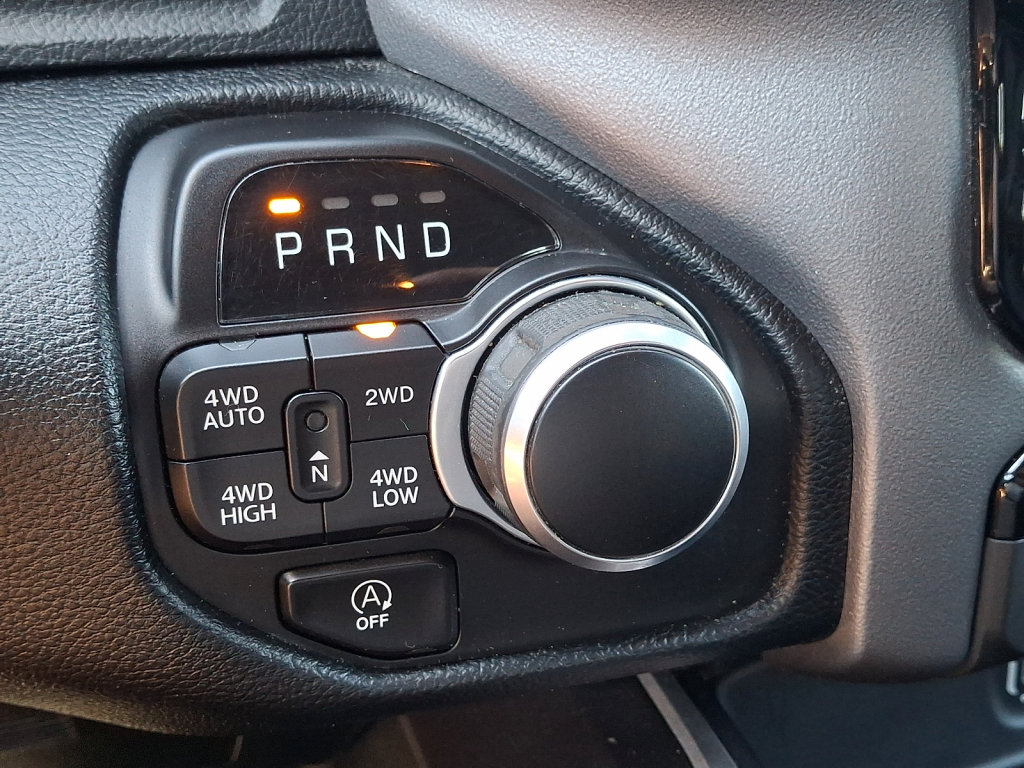 Used 2022 RAM 1500 Big Horn AWD/4WD image 30