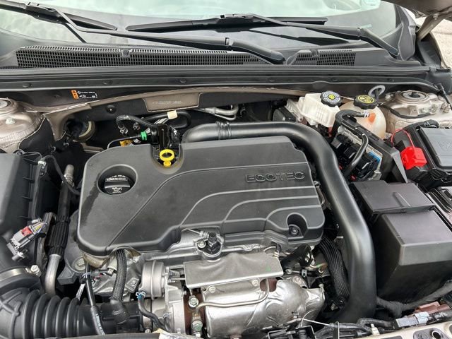 Used 2024 Chevrolet Malibu LT image 33