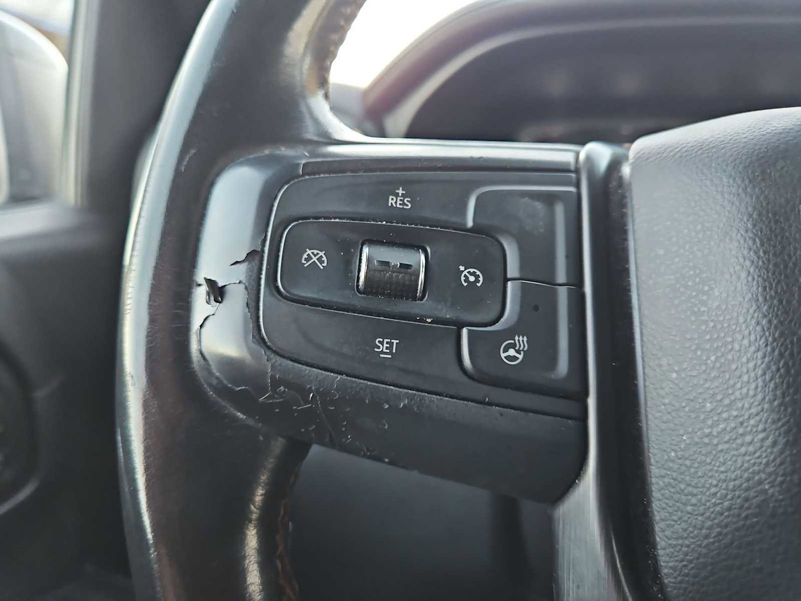 Used 2021 GMC Sierra 1500 AT4 image 24