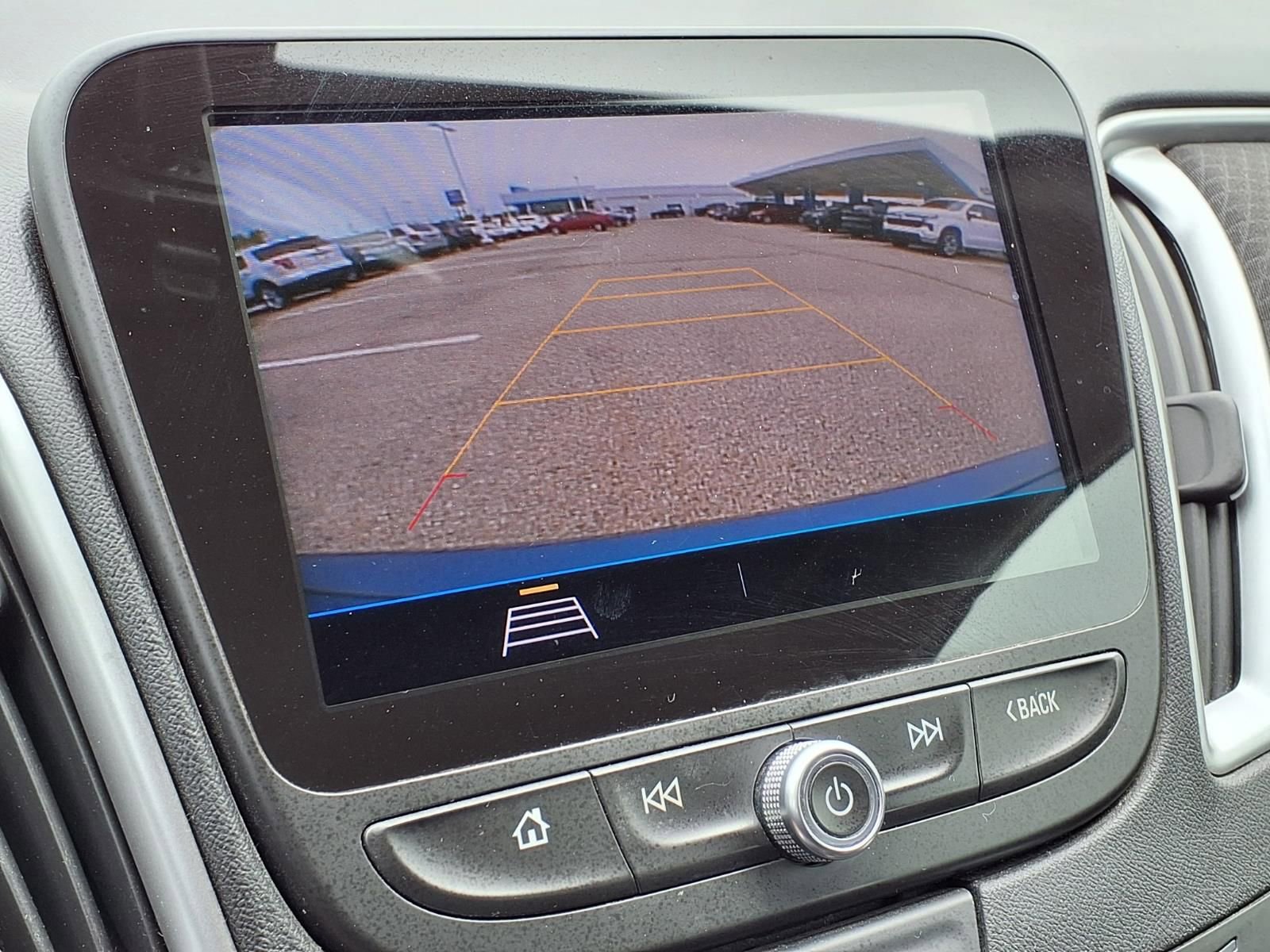 Used 2019 Chevrolet Malibu RS FWD image 23