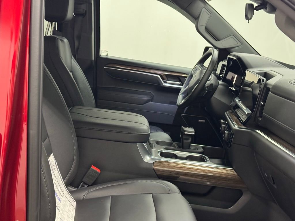 Certified 2025 Chevrolet Silverado 1500 RST w/ Convenience Package II image 17