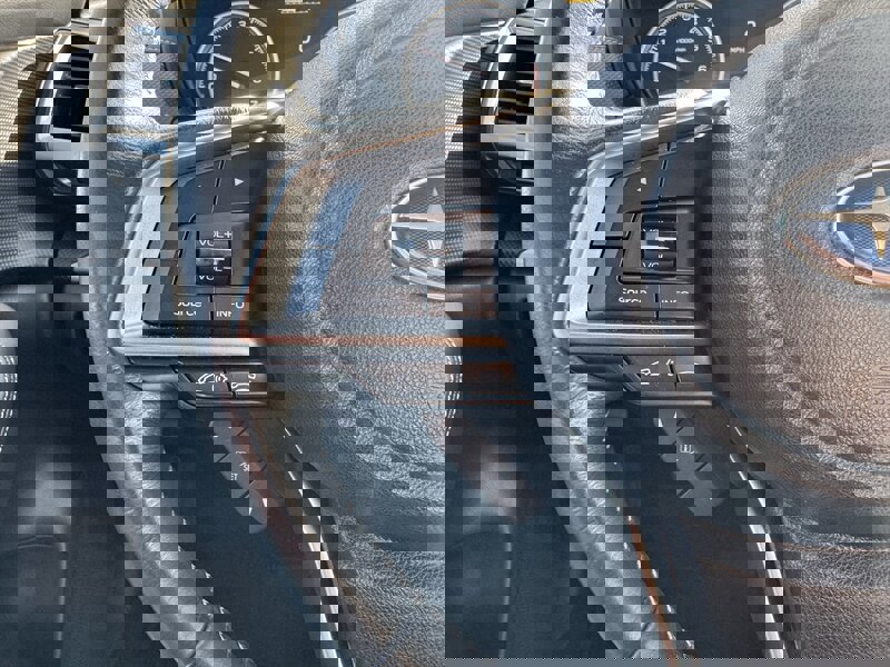 Used 2019 Subaru Forester Limited image 9