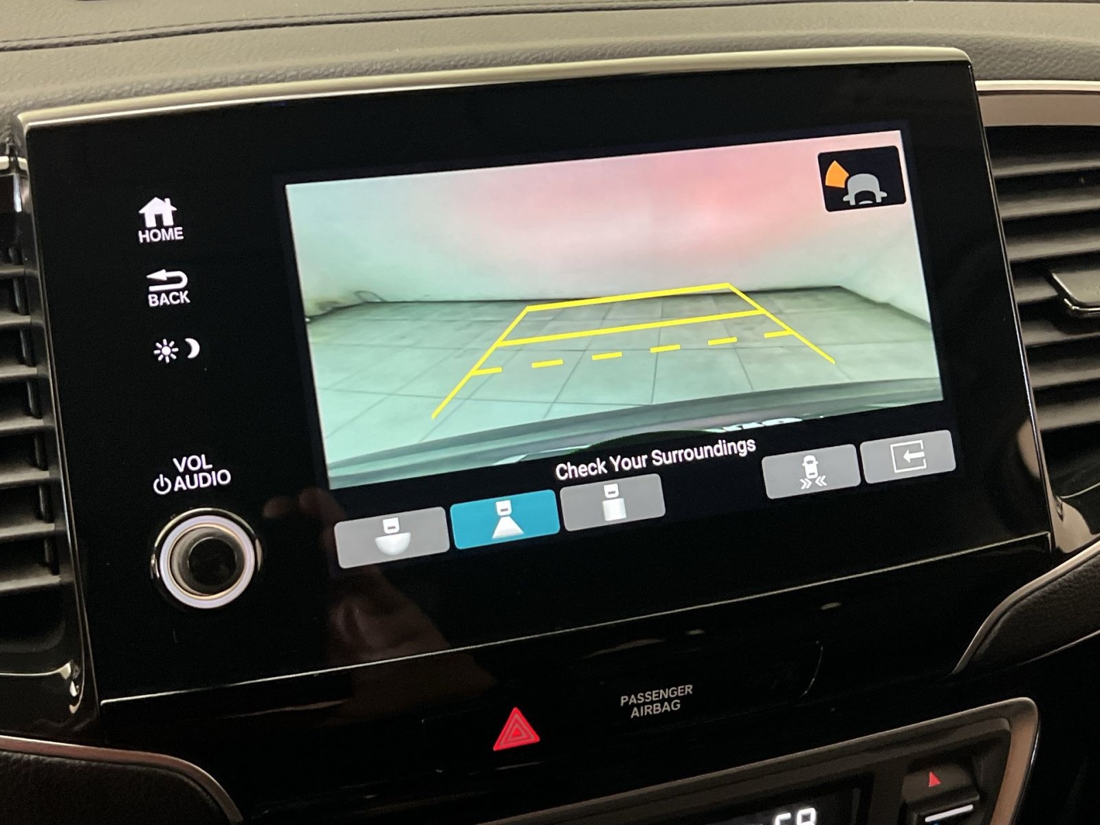 Used 2019 Honda Pilot Touring image 18