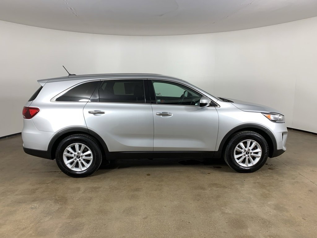Used 2019 Kia Sorento L image 7