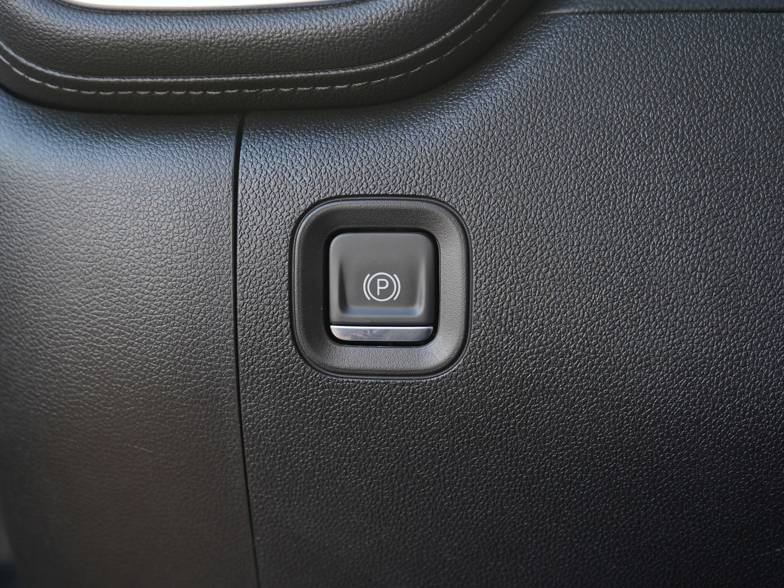 Used 2021 GMC Sierra 3500 SLT w/ SLT Premium Package image 27