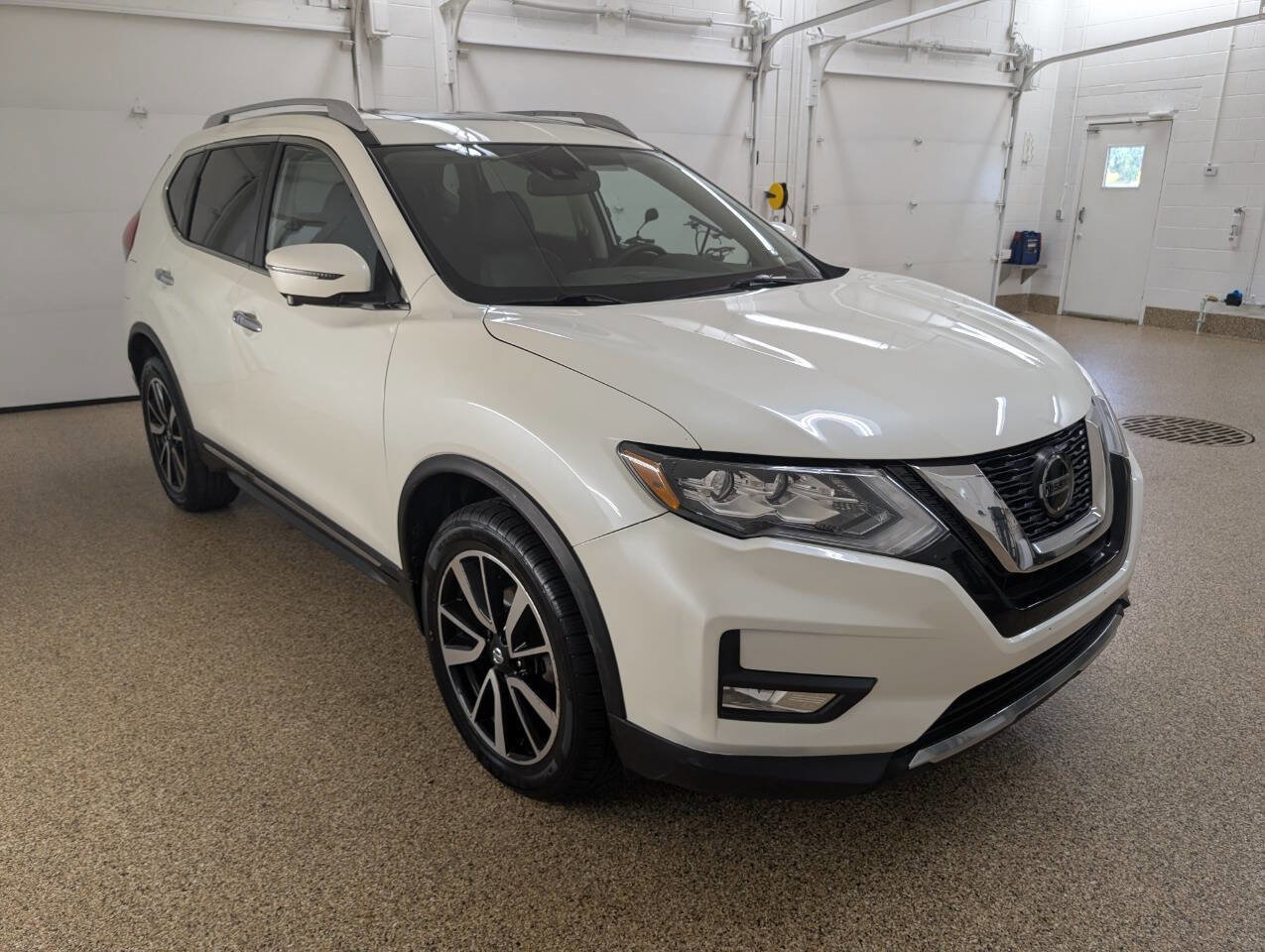 Used 2019 Nissan Rogue SL image 5