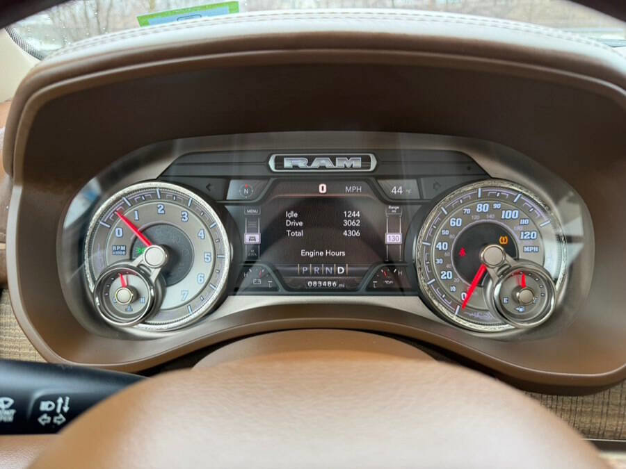 Used 2019 RAM 1500 Limited image 34